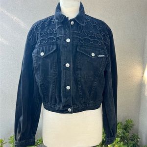 Vintage Jordache Jeanswear faded black denim trucker jacket braid accents Sz L